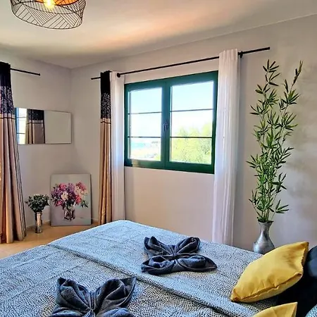 Casa Ela